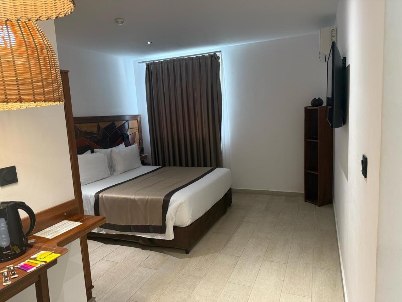 Hotel Belle Terre Resort Macouria-Tonate ภายนอก รูปภาพ